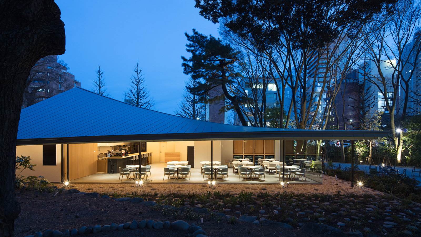 庭園 美術館 レストラン